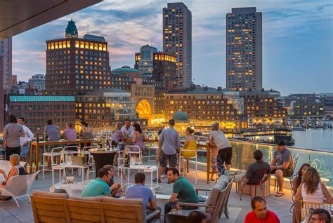 Boston Nightlife .